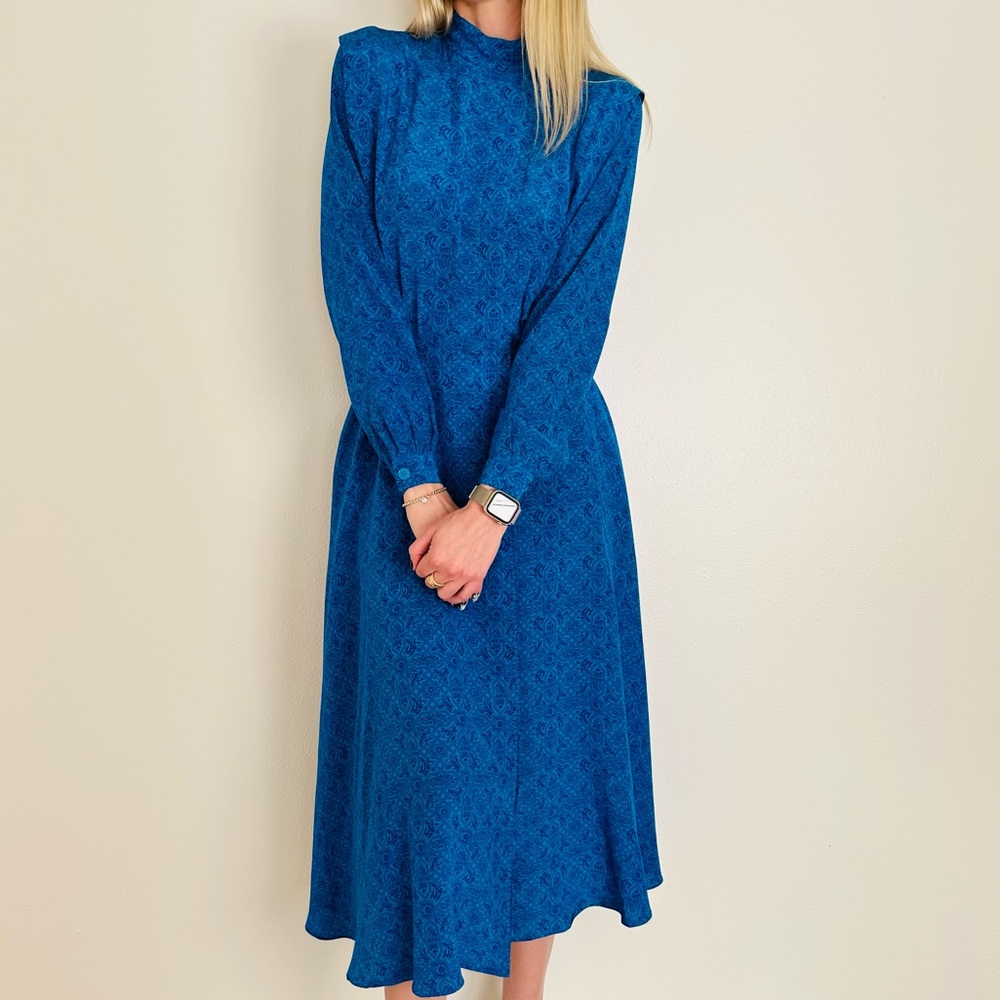 Vintage Liz Claiborne blue print long sleeve 100% silk midi dress - Picture 8 of 15